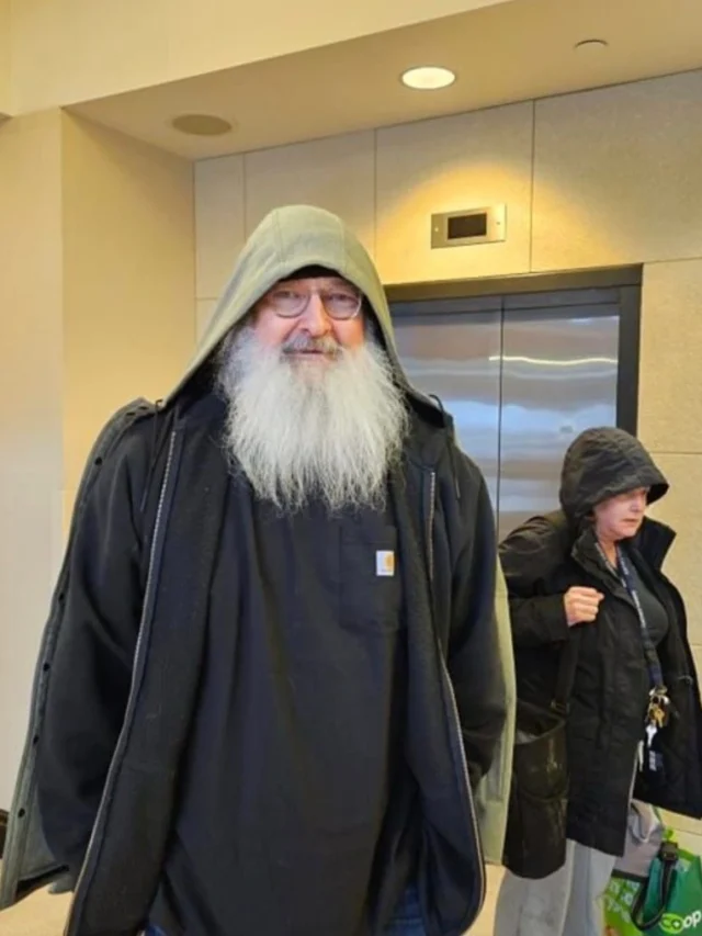 Why Randy Quaid Disappeared From Hollywood