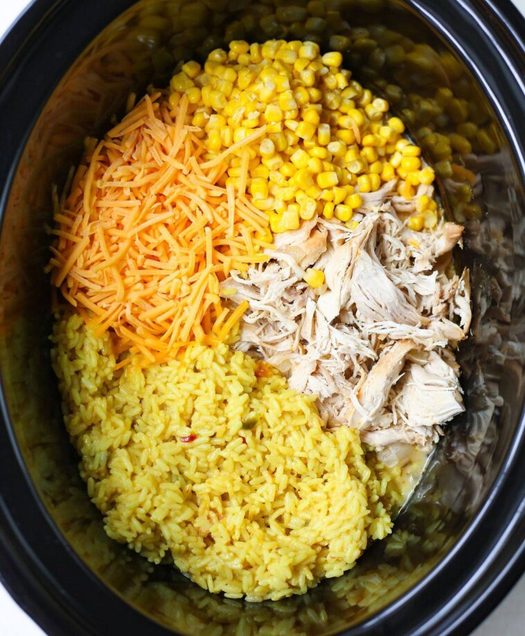 Slow Cooker Cheesy Chicken and Rice